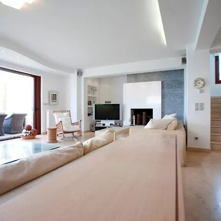 Villa Luxury Seafront Filothei, Halkidiki