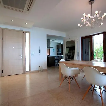 别墅 Luxury Seafront Filothei, Halkidiki